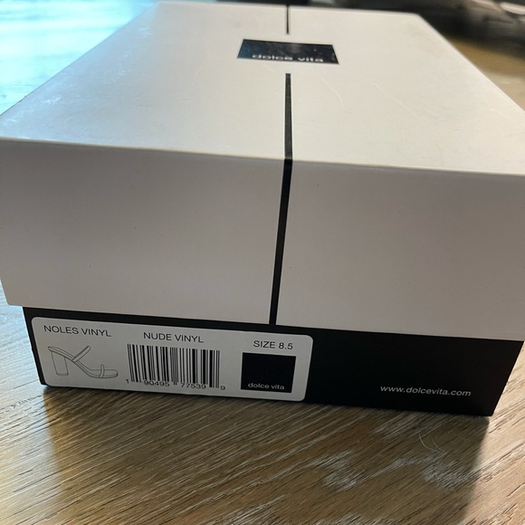 Heels - Picture 10 of 10